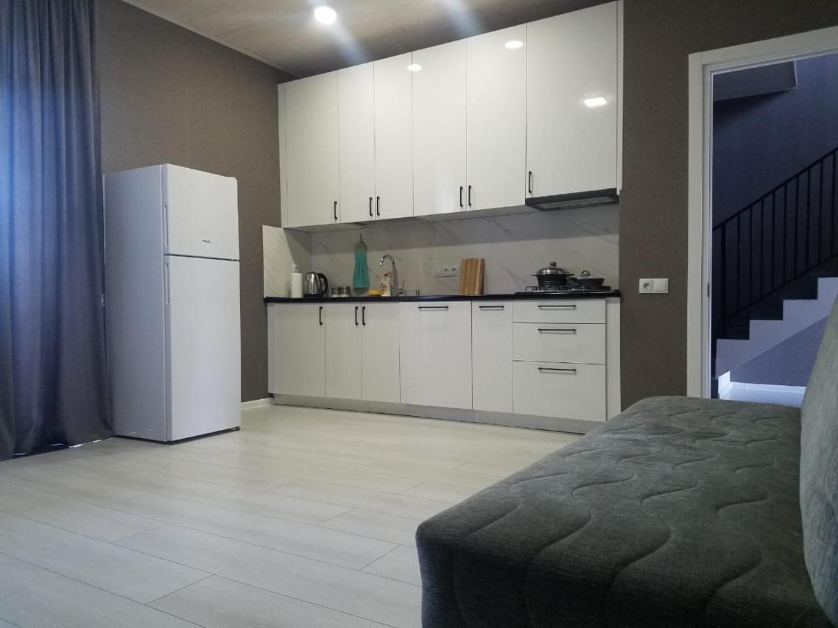 Urban Stay Rooms In Tbilisi Exterior photo